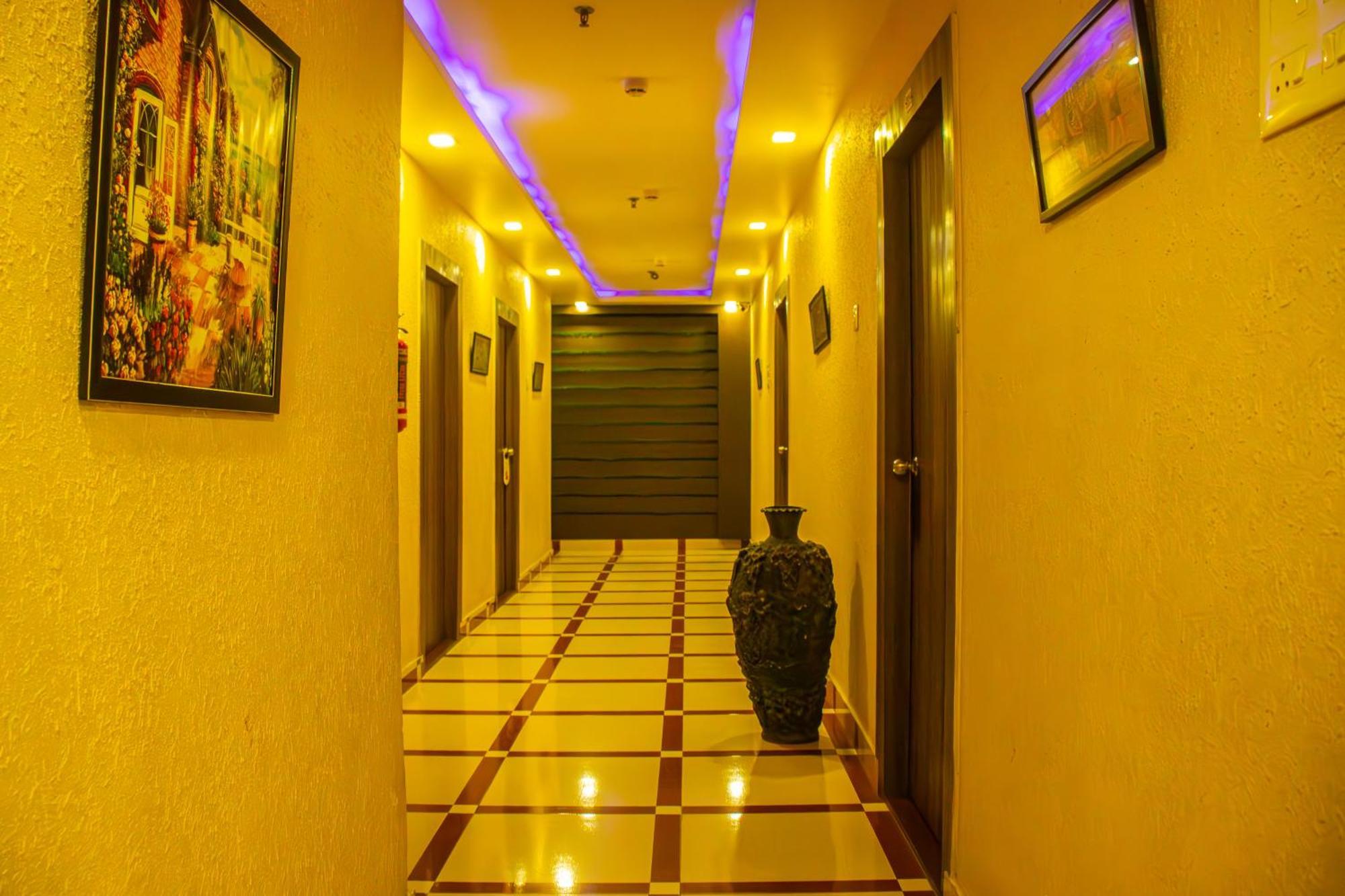 Babul Hotel Kalküta Dış mekan fotoğraf
