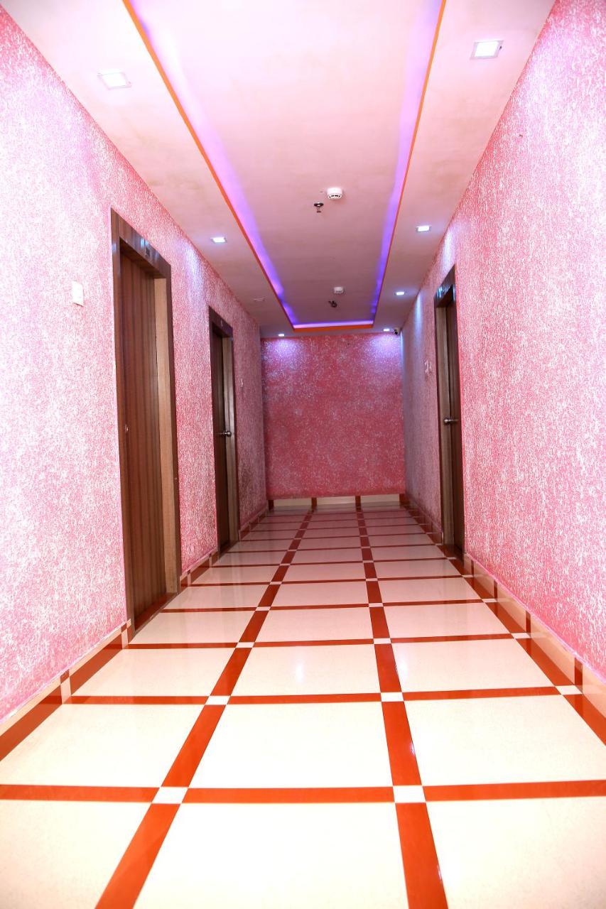 Babul Hotel Kalküta Dış mekan fotoğraf