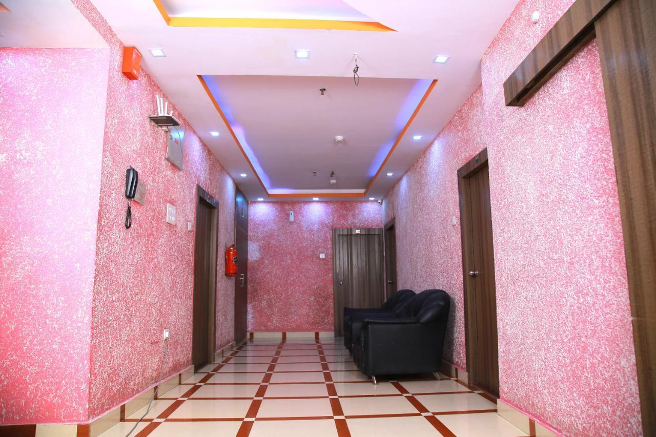 Babul Hotel Kalküta Dış mekan fotoğraf